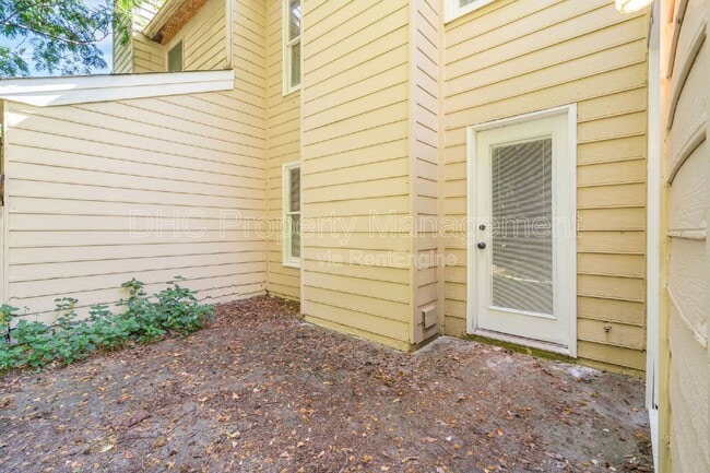 Building Photo - 8079 Creekstone Way