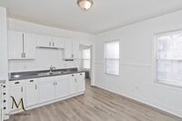 Building Photo - 98-100 Prospect St