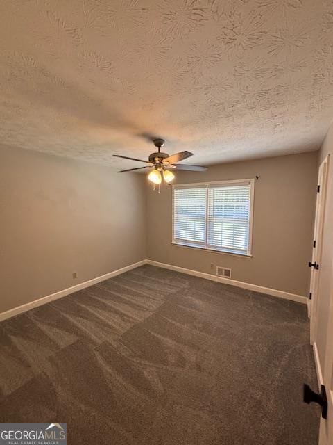 Building Photo - 1015 Castlewood Dr