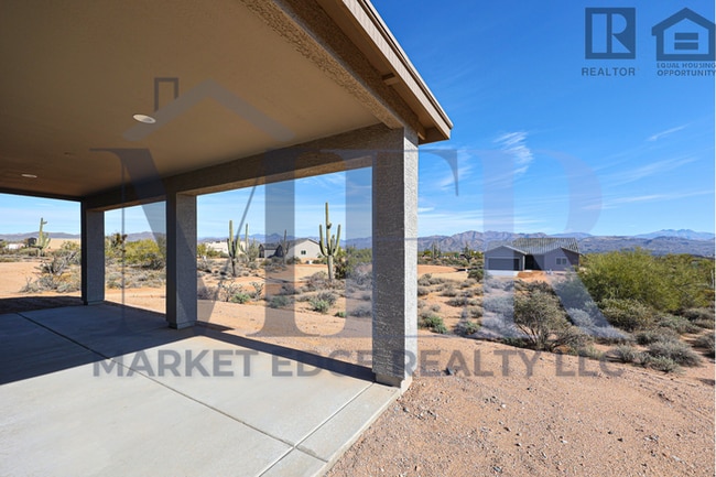 Building Photo - 3bed/2bath Home in North Scottsdale! $199 ...