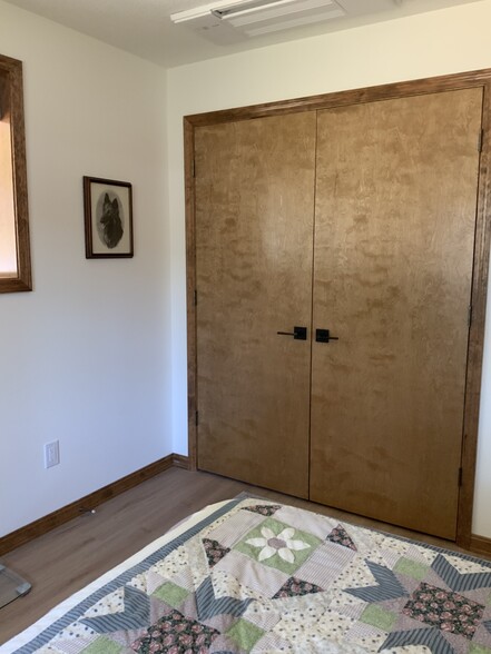 Bedroom Closet - 9001 Mt Jefferson Ave
