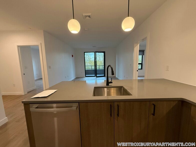 Building Photo - 199 Gardner St