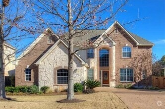 Building Photo - Gorgeous 4-bedroom home!