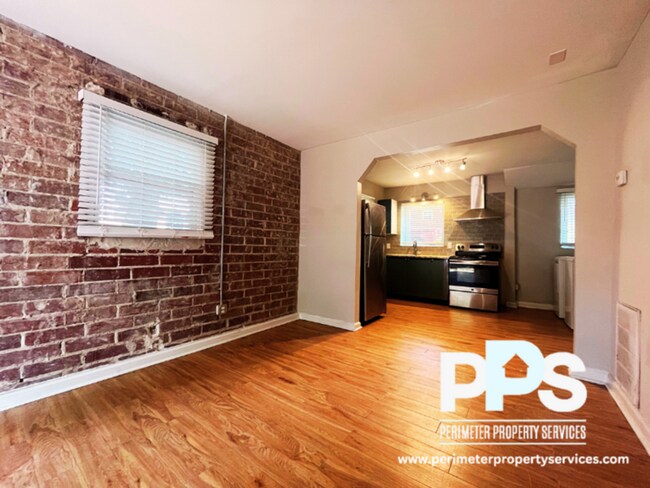 Building Photo - 235 Lampkin St NE