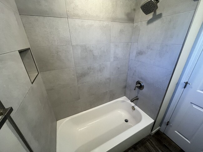 Building Photo - SAC T 2569