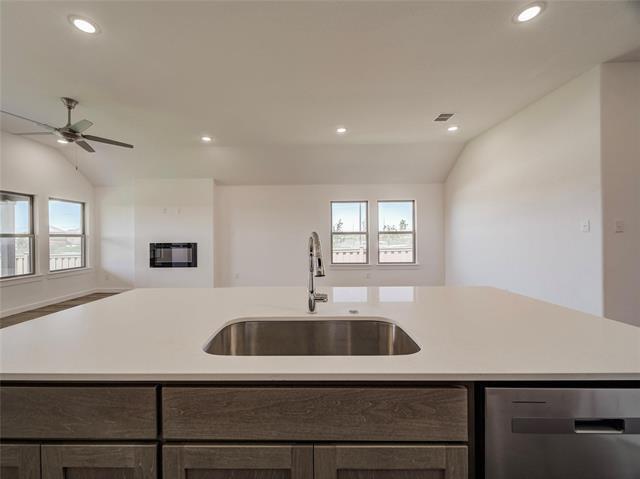 Building Photo - 1424 Avondale Ct