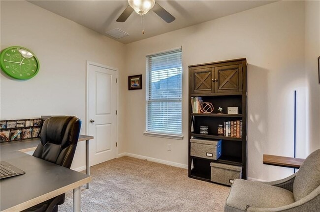 Building Photo - 14225 Fallsprings Way