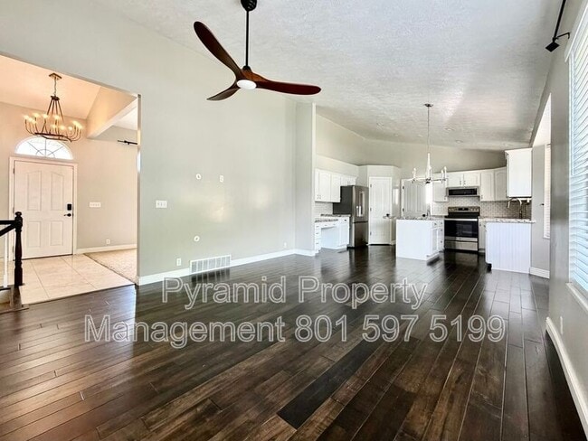 Building Photo - 4772 W 9070 S