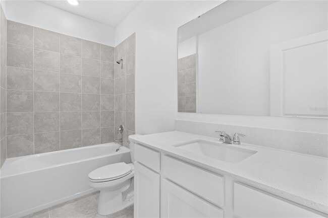 Building Photo - 478 Bogey Dr