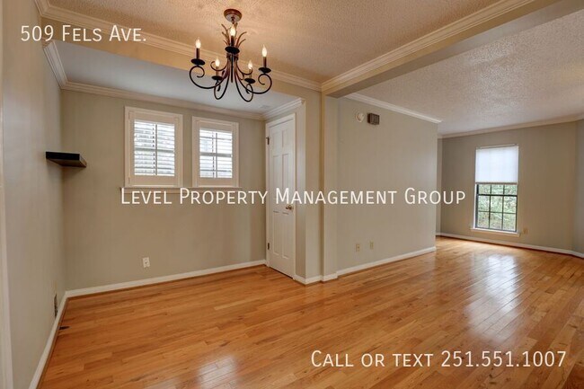 Building Photo - 509 Fels Ave