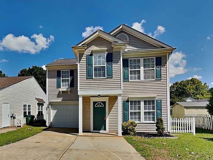 Primary Photo - 2727 Oasis Ln