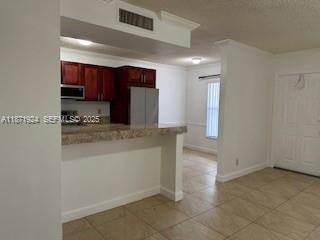 Building Photo - 5502 Courtyard Dr