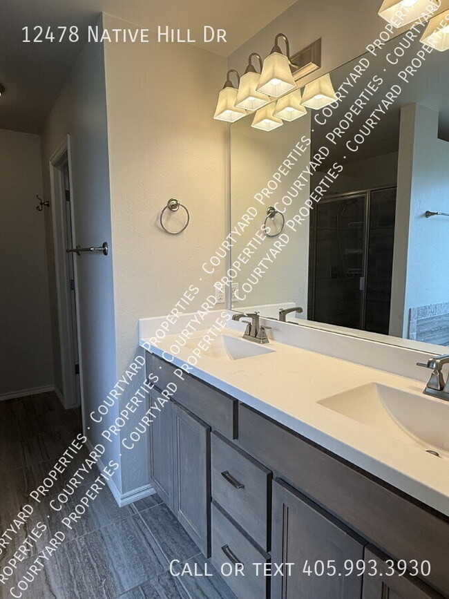 Building Photo - 12478 Native Hill Dr