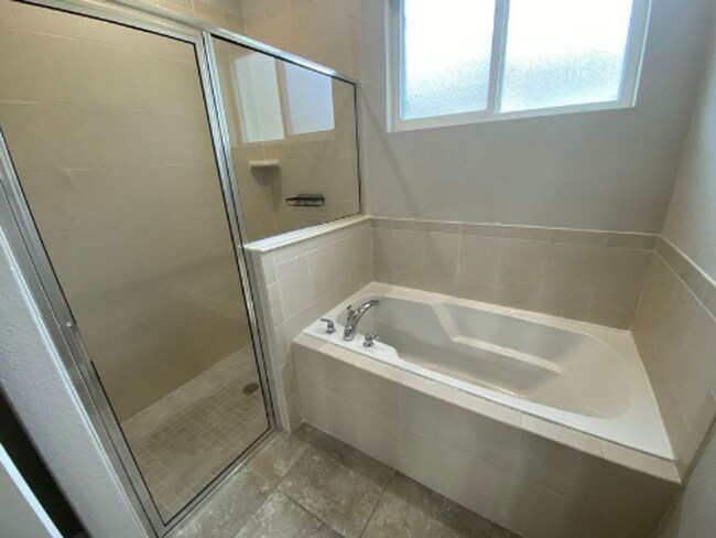 Building Photo - 3 Bedroom 2 Bath Home in Ormond Beach for RENT!