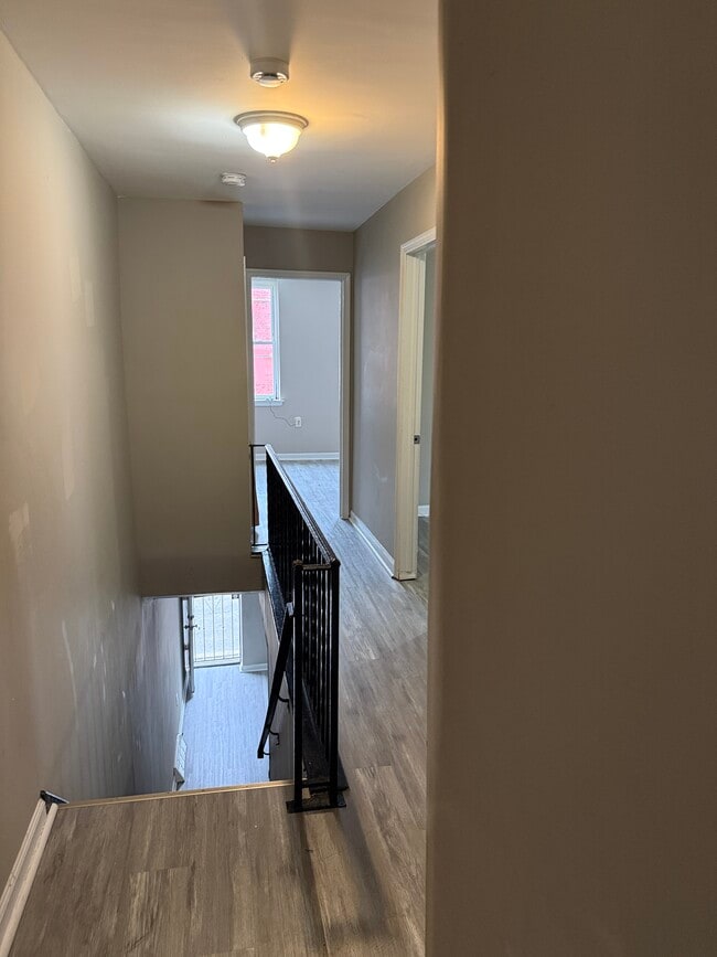 Building Photo - 2429 N Bouvier St