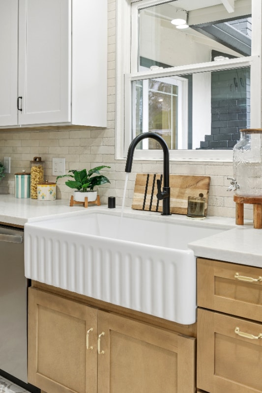 Building Photo - 2361 Bedford Rd