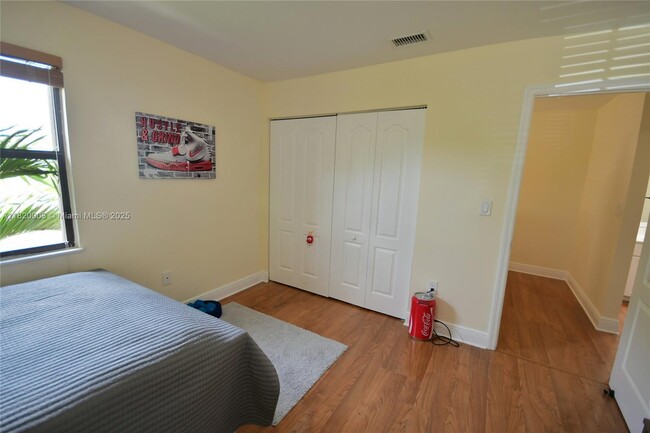 Building Photo - 12978 SW 91st Pl