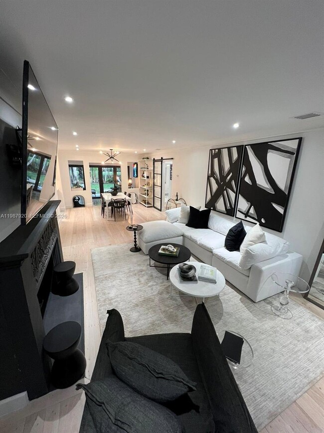 Building Photo - 5173 Alton Rd