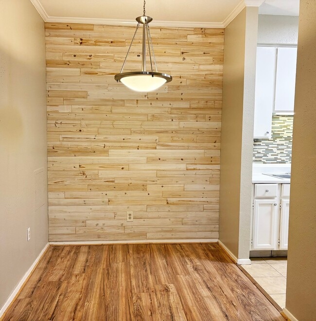 Building Photo - 7950 N Stadium Dr