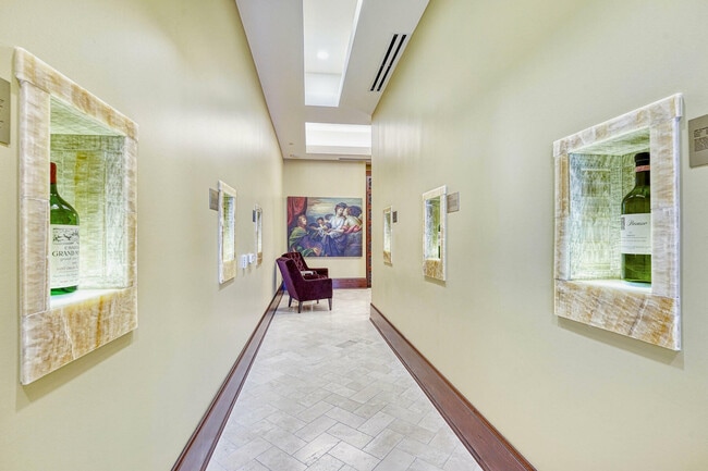 Building Photo - 5455 Landmark Pl