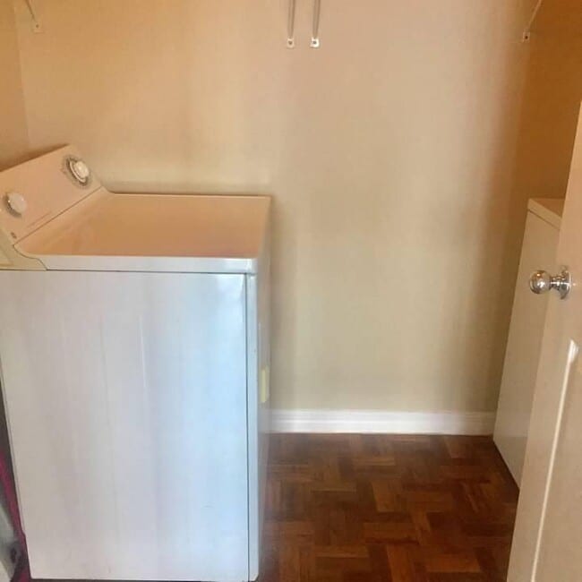 Building Photo - 15115 Michelangelo Blvd