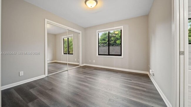Building Photo - 5831 NW 81st Terrace