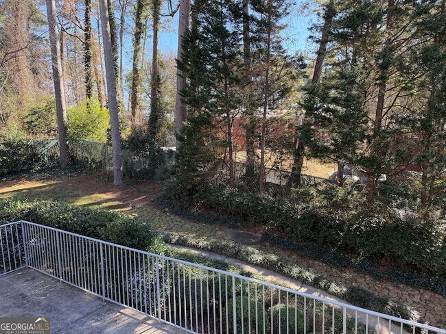 Building Photo - 1417 Keys Crossing Dr NE