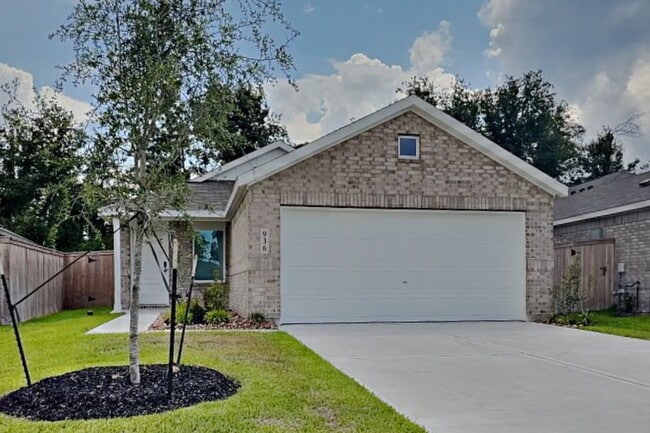 Building Photo - 936 Capracotta Dr