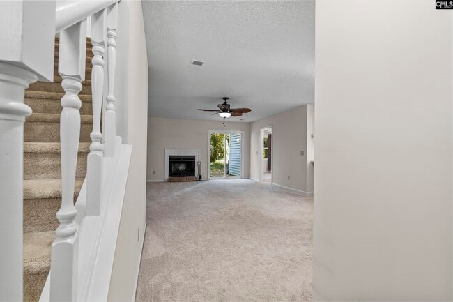 Building Photo - 241 Friarsgate Blvd