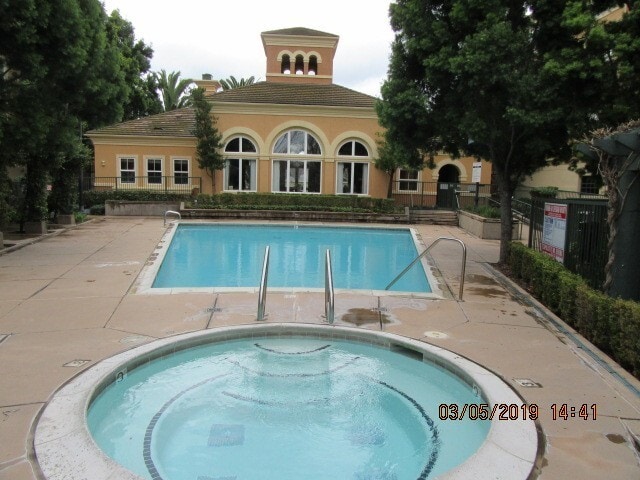 Building Photo - 1390 Saddle Rack St