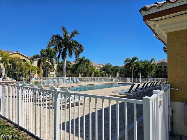 Building Photo - 4135 Residence Drive