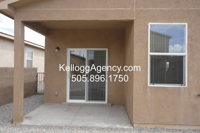 Building Photo - COMING SOON - 3 Bedroom in Cabezon Subdivi...
