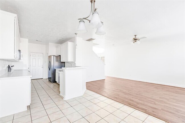 Building Photo - 17635 Olympic Park Ln