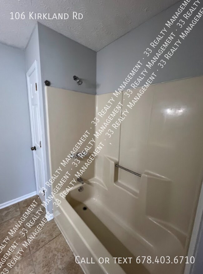 Building Photo - 106 Kirkland Rd