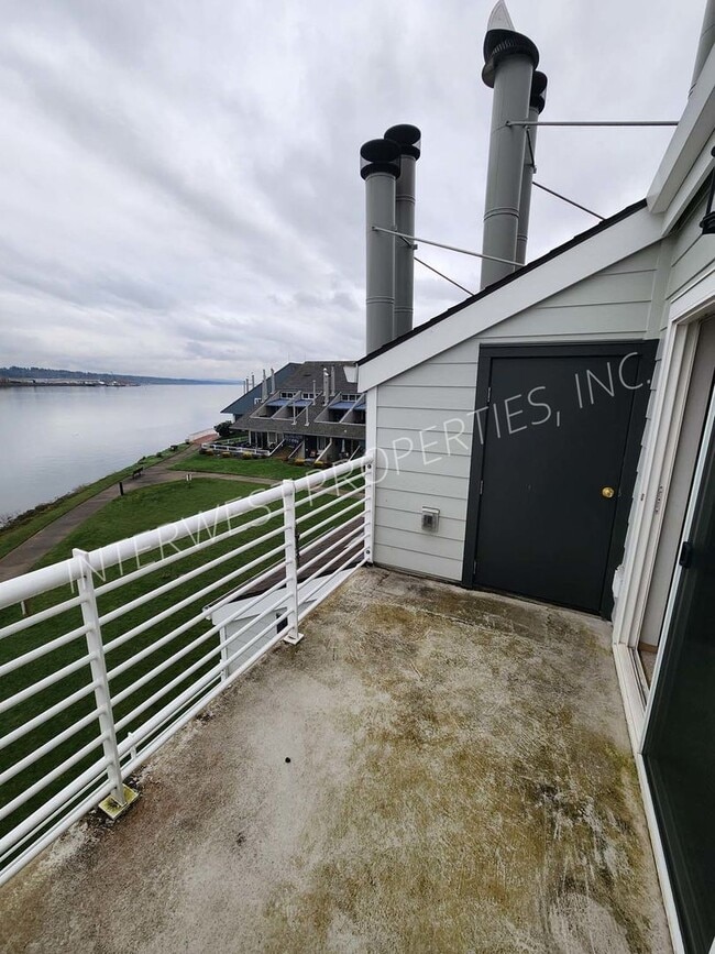 Building Photo - 153 N Hayden Bay Dr