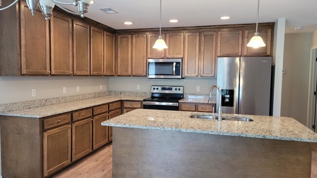 Building Photo - 3115 Explorer Dr