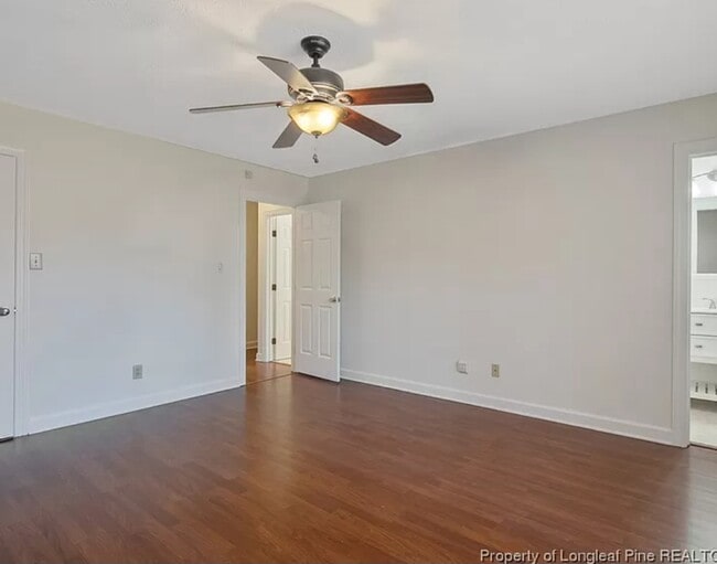 Building Photo - 6466 Brookshire St