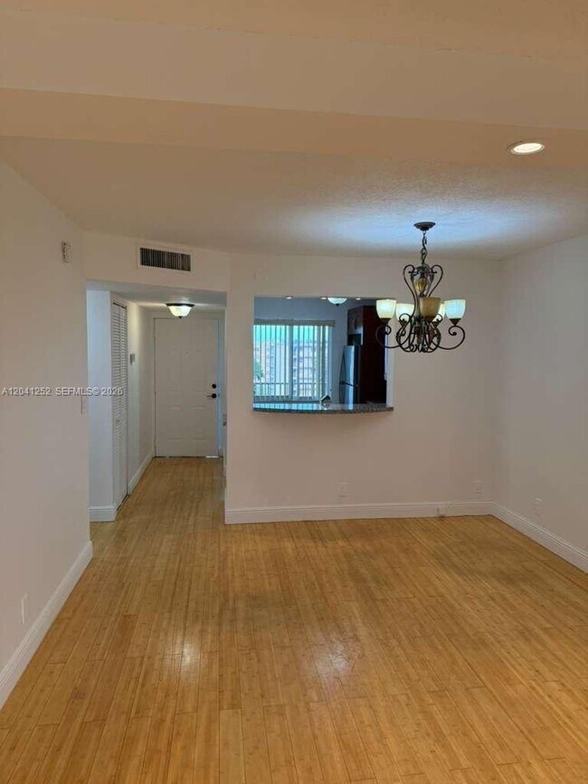 Building Photo - 8610 N Sherman Cir