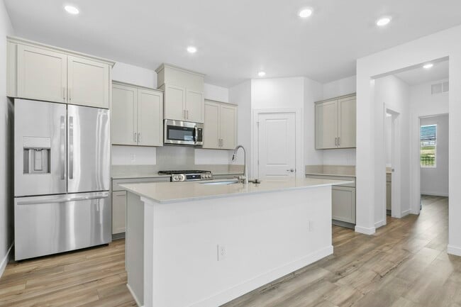 Building Photo - 8164 W Grey Alder Dr