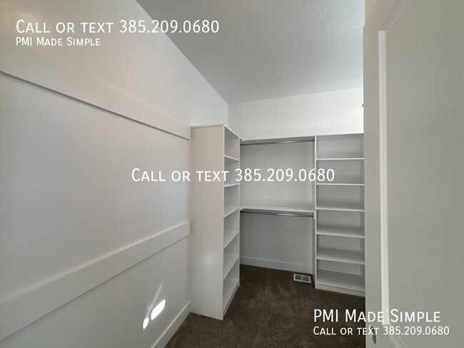 Building Photo - 1215 N 400 E