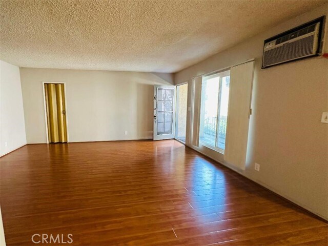 Building Photo - 703 E California Blvd