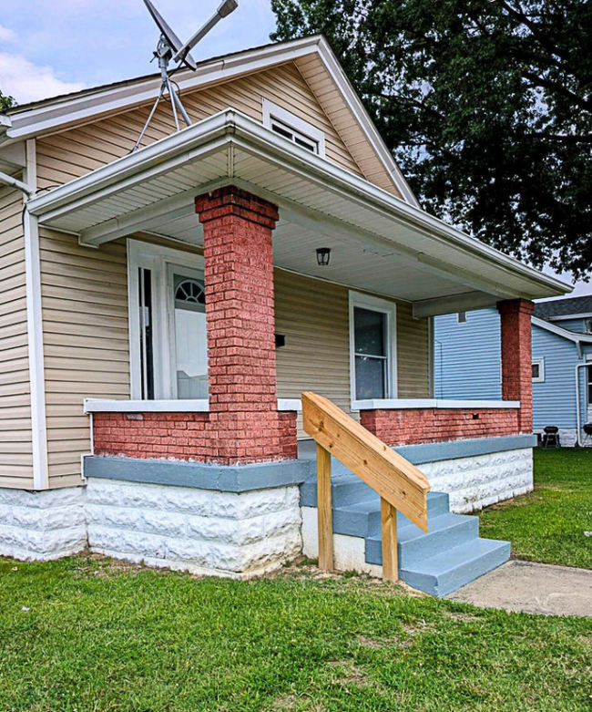 Building Photo - 3429 Vermont Ave