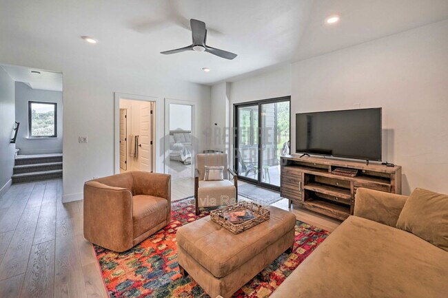 Building Photo - 30610 Boot Ct