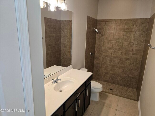 Building Photo - 204 Balvenie Dr