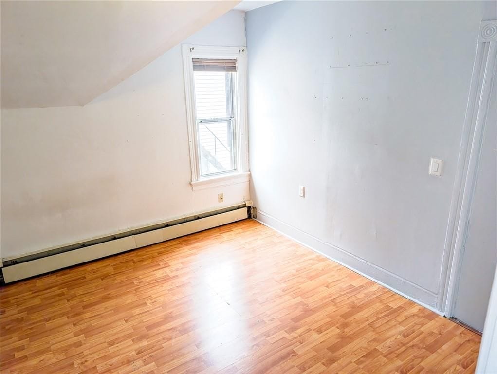 Building Photo - 53 Bancroft St