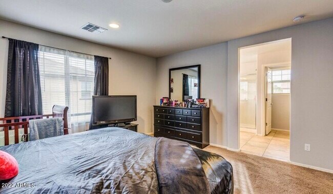 Building Photo - 2802 N 73rd Dr