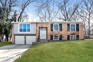Building Photo - 1282 Lombez Dr