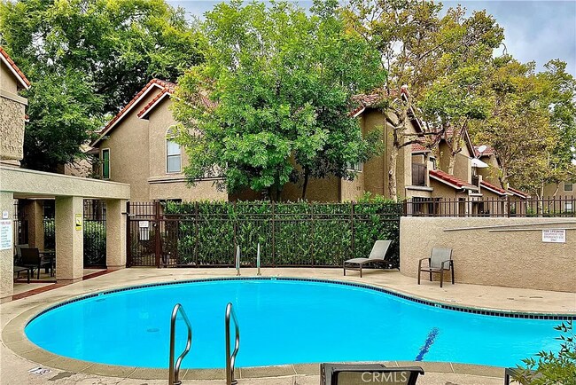 Building Photo - 2367 Archwood Ln