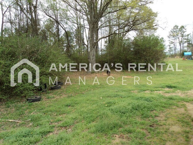 Building Photo - Great Home for Rent in Elrod!!! View with 48 Hours Notice!