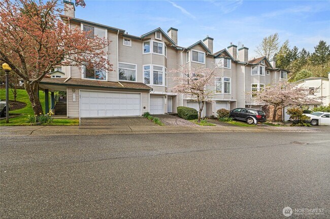 Building Photo - 2145 NW Pacific Elm Dr
